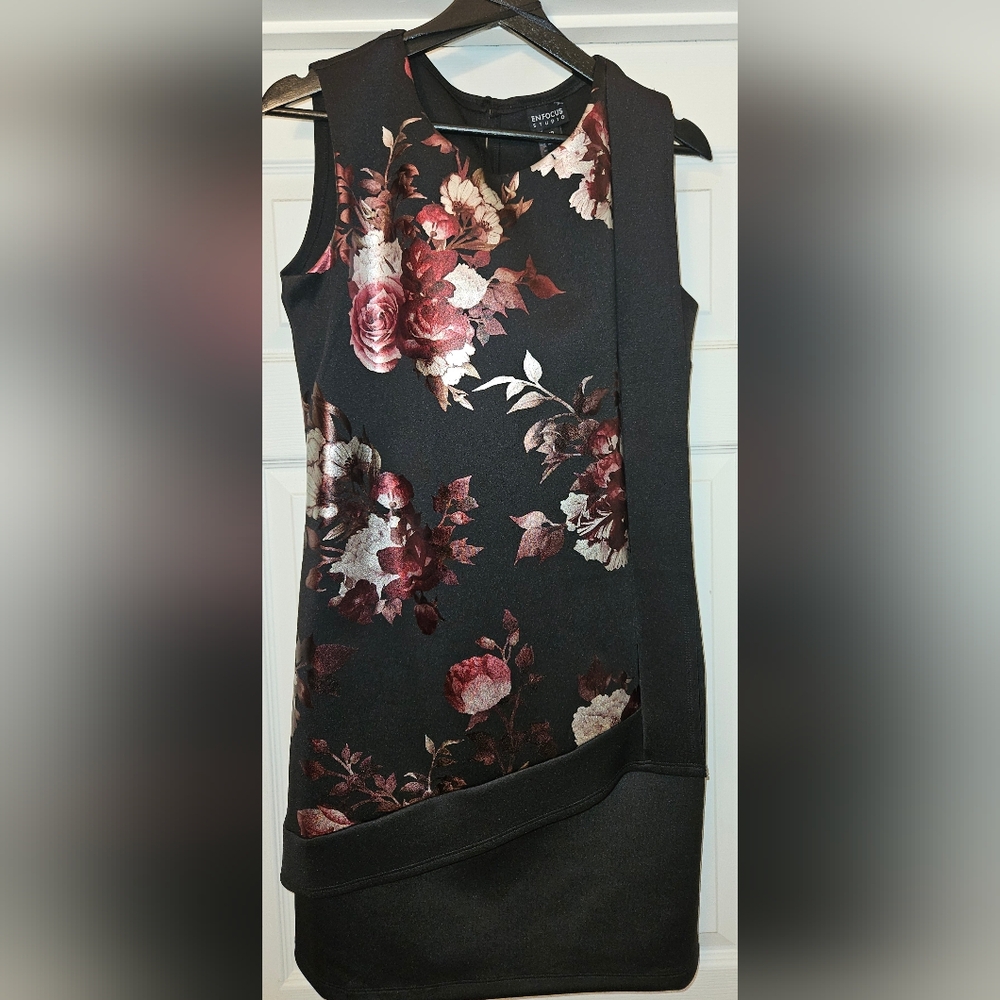 Enfocus Studio Black and Red Floral Asymmetrical Dress